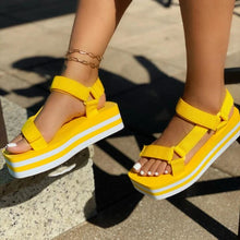 Load image into Gallery viewer, Hot selling sponge cake color matching sandals