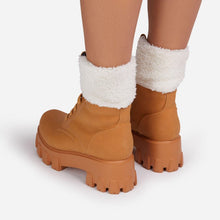 Load image into Gallery viewer, Fashion lace-up plush Martin boots(HPSD159)