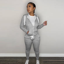 Load image into Gallery viewer, Plus velvet sports and leisure two-piece suit(AY1430)