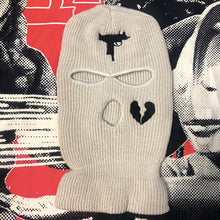 Load image into Gallery viewer, Trendy heart-shaped motorcycle windproof hat(AE4066)
