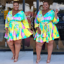 Load image into Gallery viewer, Printed V-Neck Dress (with Belt) AY1727