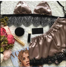 Load image into Gallery viewer, Hot selling satin doll lace pajamas