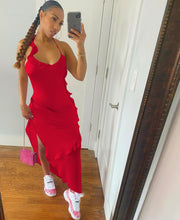 Load image into Gallery viewer, Solid color ruffled pleated dress