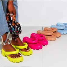 Load image into Gallery viewer, Platform flip-flops INS tide beach shoes(HPSD177)