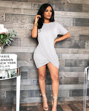 Load image into Gallery viewer, New round neck irregular Pleated Dress AY1866