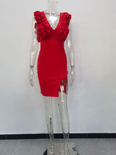 Load image into Gallery viewer, Solid color stitching V-neck wooden ear dress(AY1638)