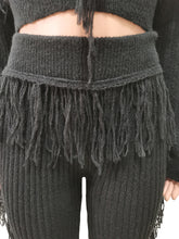 Load image into Gallery viewer, Solid color knitted long sleeved tassel set AY3131
