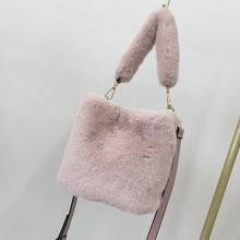 Load image into Gallery viewer, Hot plush bucket bag(A1143)
