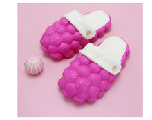 Load image into Gallery viewer, Plush cotton padded slippers ( HPSD239)
