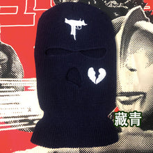 Load image into Gallery viewer, Trendy heart-shaped motorcycle windproof hat（AE4066）
