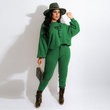 Load image into Gallery viewer, Letter puff sleeve two-piece suit（AY1602）
