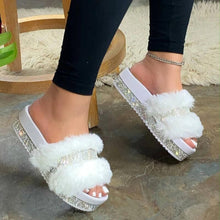 Load image into Gallery viewer, Hot sale shiny fluffy slippers
