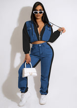 Load image into Gallery viewer, Fashion denim stitching hooded suit（AY2405）
