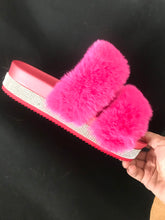 Load image into Gallery viewer, Hot sale shiny fluffy slippers
