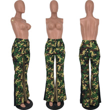 Load image into Gallery viewer, Camouflage stitching flared pants（AY2287）
