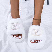 Load image into Gallery viewer, Fashion Letter Buckle Plush Slippers（HPSD183）
