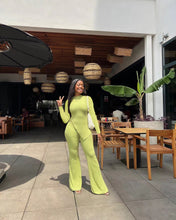 Load image into Gallery viewer, Slit Flared Pants Two Piece Set（AY2341）
