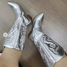 Load image into Gallery viewer, fashionable embroidered boots HPSD244
