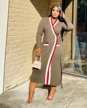 Load image into Gallery viewer, Webbing stitching long-sleeved jacket（AY1538）
