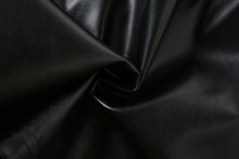 Load image into Gallery viewer, Contrast Faux Leather Lace-Up Shorts（AY2278）
