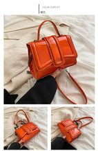 Load image into Gallery viewer, Patent leather diagonal bag AB2082
