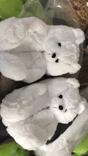 Load image into Gallery viewer, Hot selling teddy bear slippers
