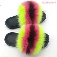 Load image into Gallery viewer, Multicolor fur slippers
