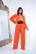 Load image into Gallery viewer, Sexy V-Neck Pleated Two-Piece Set（AY2406）

