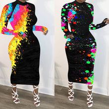 Load image into Gallery viewer, Personality graffiti print long-sleeved dress（AY1271)
