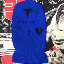 Load image into Gallery viewer, Trendy heart-shaped motorcycle windproof hat（AE4066）
